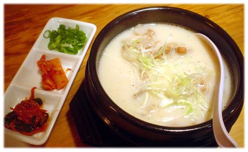 麺ダイニング 韓韓房　牛塩麺（ソルロンタン）